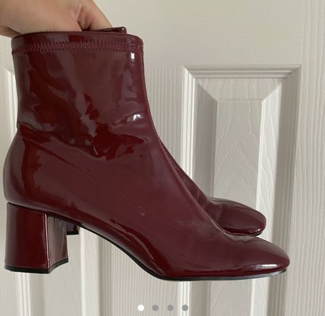 Cherry Boots, Cherry Red Boots, Short Boots Outfit, Pointed Boots, Funky Shoes, Red Cherry, Hype Shoes, Red Boots, Fashion Runway