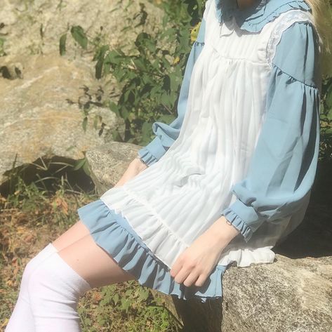 Blue Cottagecore, Cottagecore Outfit, Cottagecore Outfits, I Love Girls, Aesthetic Outfits, Aesthetic Clothes, Pretty Outfits, Fashion Beauty, Cool Outfits