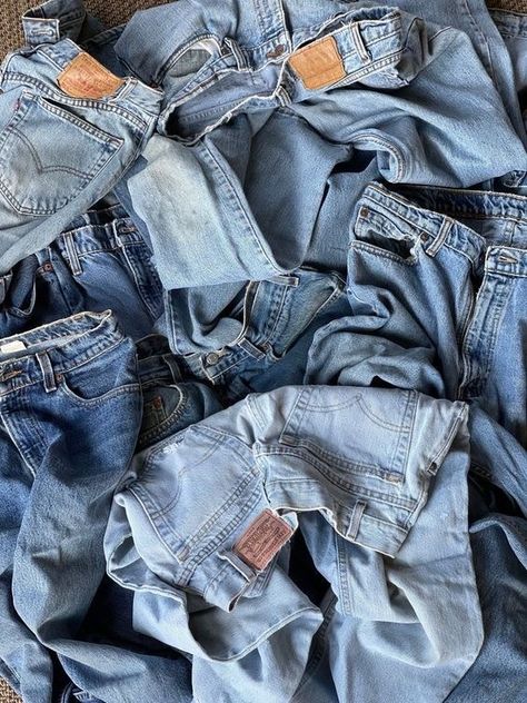 Denim Aesthetic, Denim Washes, Cut Orange, Blue Aura, Denim Inspiration, Denim On Denim, Perfect Denim, All Jeans, Old Jeans