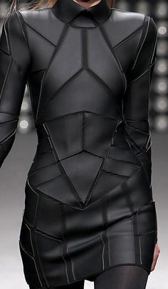 Neo Futurism, Geometric Fashion, Bohemian Mode, Gareth Pugh, Futuristic Fashion, Stil Inspiration, Style Noir, Future Fashion, Dark Fashion