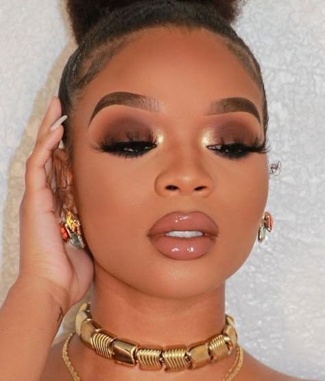 Make Up Learning, Natural Looking Makeup Black Women, Evening Makeup Looks For Black Women, Chocolate Makeup Looks Black Women, Wedding Makeup Looks Black Women, Neutral Full Glam Makeup, Brown Smokey Eye Makeup Black Women, Nude Lip Black Women, Smokey Eye On Black Women