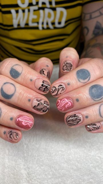 Yan Tee on Instagram: "🪞 Art Nouveau 🪞 handpainted 30mins x Using @nafstuff @the_gelbottle_inc @brillbirduk #manchester #manchesternails #handpaintednailart #nouveau #nailinspo #tgb" Art Nouveau Nail Art, Art Nouveau Nails, Men Hands, Classy Acrylic, Witchy Nails, Classy Acrylic Nails, Painted Nail Art, Hair Stuff, Instagram Art