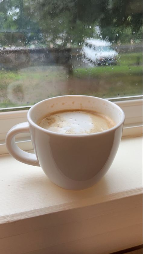 Rainy Coffee Aesthetic, Raining Morning Aesthetic, Cosy Rainy Day Aesthetic, Rainy Morning Snap, Morning Rain Snap, Raincore Aesthetic, Cold Morning Aesthetic, Rainy Morning Aesthetic, Rainy Day Snap