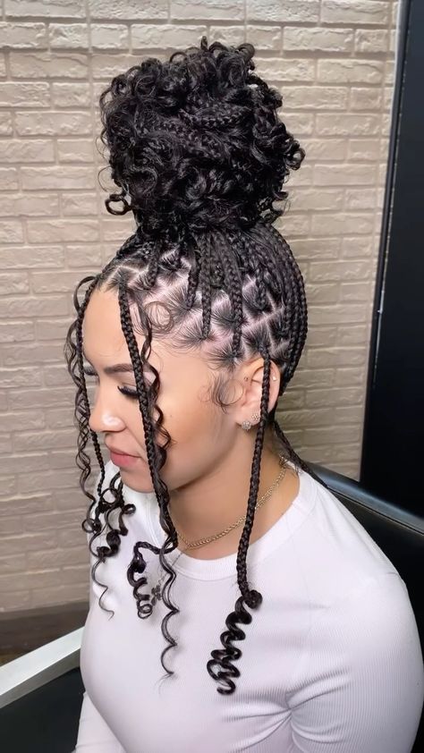 💖 Here are 5 cute & quick styles for your knotless bob. #knotlessbraids #houstonknotlessbraids #knotlessbraidshouston #houstonhair… | Instagram Up Do Hairstyles With Braids, Cute Short Hair Styles Braids, Nature Braids Black Hair, Styles For Short Boho Knotless Braids, Boho Bob Knotless Braids Styles, Short Curl Braid Hairstyles, Hair Styles Braids Black Women, Short Boho Knotless Braids Styles, How Style Braids Hairstyles