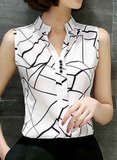 Daily Fashion Outfits, Mode Casual, Trending Fashion Outfits, Tops Casual, Summer Blouses, Casual Tops For Women, Women Shirts Blouse, Work Attire, Blouse Styles