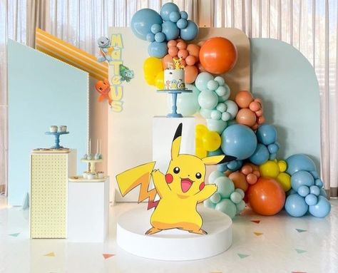 Pikachu Cake Birthdays, Pokemon Party Decorations, Pokemon Themed Party, Pokemon Decor, Modern Birthday Party, Butterfly Birthday Cakes, Pokemon Birthday Party, Third Birthday Party, Tropical Birthday