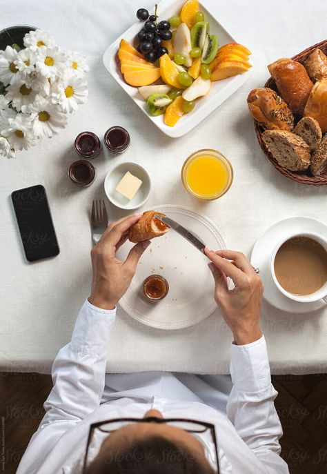 Hotel Breakfast Photography, Luxury Hotel Photography, Hotel Check In, Hotel Breakfast Ideas, Hotel Content Ideas, Hotel Shoot Ideas, Hotel Breakfast Aesthetic, Hotel Photography Ideas, Hotel Food Photography