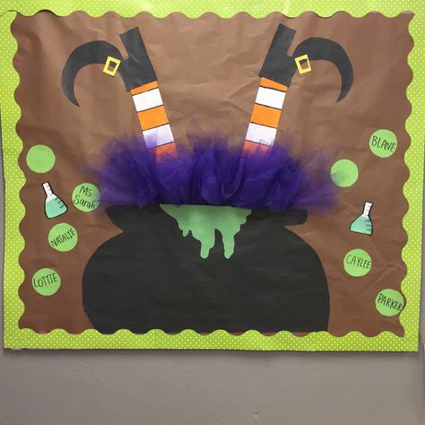 Halloween bulletin board. Witch in cauldron pot. Halloween Wall For School, Easy Halloween Bulletin Boards, Cauldron Bulletin Boards, Witch Bulletin Board Ideas, Halloween Preschool Board, Halloween Class Board, Halloween Classroom Decorations Bulletin Boards, Halloween Bulliten Boards, Halloween Bulletin Boards For Work