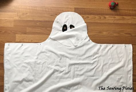 Childs Ghost Costume Diy, Sheet Ghost Halloween Costume, Toddler Ghost Costume Girl Diy, Sheet Ghost Costume Diy, Diy Halloween Ghost Costume, Simple Ghost Costume, Ghost Custome Halloween, Diy Toddler Ghost Costume Girl, How To Make A Ghost Costume