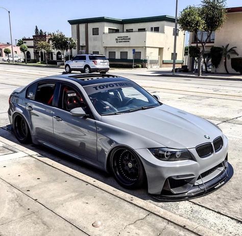 BMW E90 3 series grey slammed @alehks.wtcc Bmw 328i Modified, Bmw E90 Modified, E90 Modified, Bmw E90 Sedan, Modified Bmw, Bmw Photo, E90 335i, 2010 Bmw 328i, E92 335i