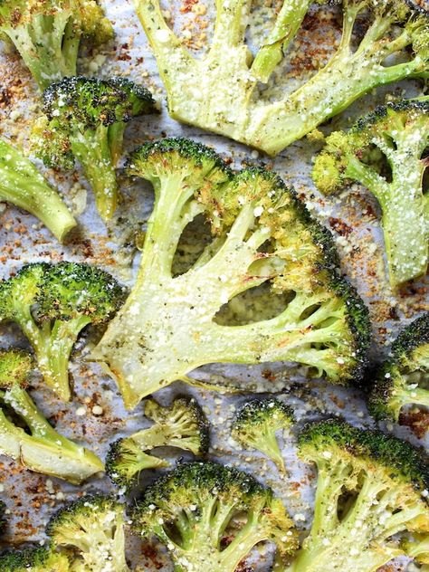 Veg Casserole, Ranch Broccoli, Broccoli Roasted, Roasted Broccoli Recipe, Broccoli Recipe, Roasted Broccoli, Ranch Seasoning, Veggie Side Dishes, Broccoli Recipes