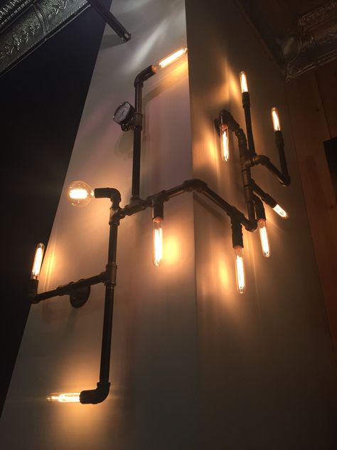 Steam Punk Lighting, Steam Punk Basement, Steam Punk Home Decor, Steam Punk Rooms, Steam Punk Living Room Ideas, Steam Punk Interior Design, Steam Punk Lamp, Steam Punk Lights, Steam Punk Interior