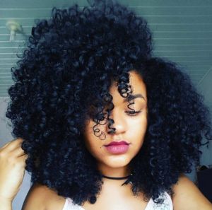 Dark Blue Curly Hair, Blue Curly Hair, Cabello Afro Natural, Pelo Afro, Beautiful Natural Hair, Awesome Hair, Natural Hair Beauty, Twist Outs, Hair Product