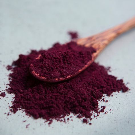 Haskapa Berry Powder is made from 100% whole berries - with nothing else added. Haskap berries have deep blue skin and juicy, crimson flesh. It's the combination of these colours that give our powder this incredibly deep hue. And it's the anthocyanins that are responsible for these colours. Haskap berries have one of the highest recorded anthocyanin values of any berry. Search 'anthocyanins' to learn more about the amazing properties of this important flavonoid. Haskap Berries, Blue Skin, Superfood Powder, Natural Form, Rustic Chic Wedding, Natural Forms, Rustic Chic, Chic Wedding, Sugar Scrub