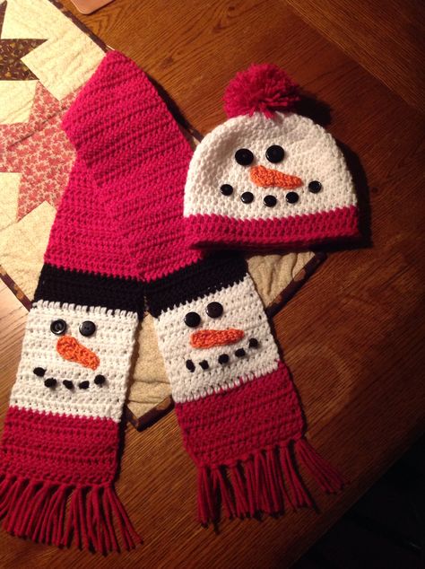 Snowman Scarf Crochet, Crochet Snowman Scarf, Snowman Scarf Pattern, Christmas Crochet Scarf, Christmas Scarf Pattern, Christmas Scarf Crochet, Crochet Scarf Free Pattern, Scarf Pattern Design, Scarf Free Pattern