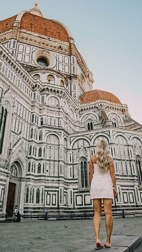 Florence Photo Ideas Florence Italy Poses, Florence Poses Photo Ideas, Italy Photo Poses, Florence Italy Instagram Pictures, Florence Italy Picture Ideas, Florence Picture Ideas, Firenze Photo Ideas, Florence Photo Ideas, Florence Pictures