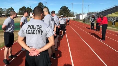 Police Workout Training, Police Academy Training, Police Workout, Air Squats, Police Academy, Calisthenics, Gym Rat, At The Top, Physical Fitness