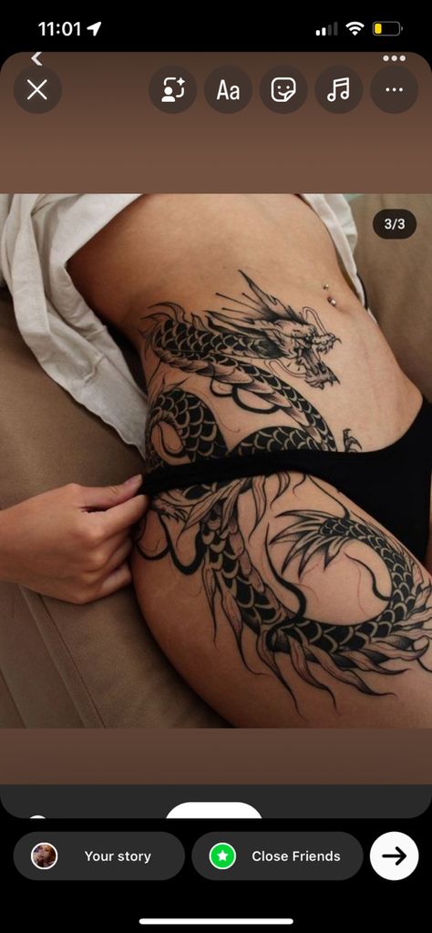 Dragon Tattoo Hip, Side Thigh Tattoos Women, Dragon Thigh Tattoo, Swag Tattoo, Side Thigh Tattoos, Nouveau Tattoo, Hip Thigh Tattoos, Hip Tattoos Women, Stomach Tattoos