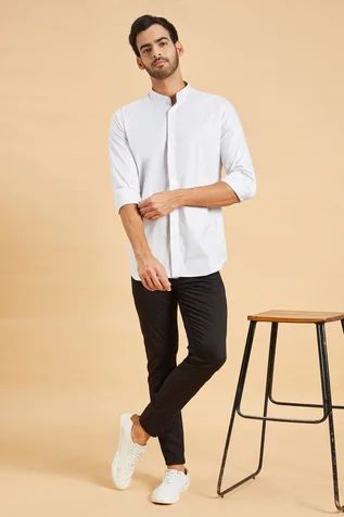 Shop for Hilo Design Grey Oxford Jejune Chinese Collar Shirt for Men Online at Aza Fashions Chinese Collar Shirt For Men Casual, Chinese Collar Shirt For Men, Outfits For Big Men, Chinese Collar Shirt, Shirt Outfit Men, Collar Shirt Men, Kurta Men, Polo Design, Chinese Collar