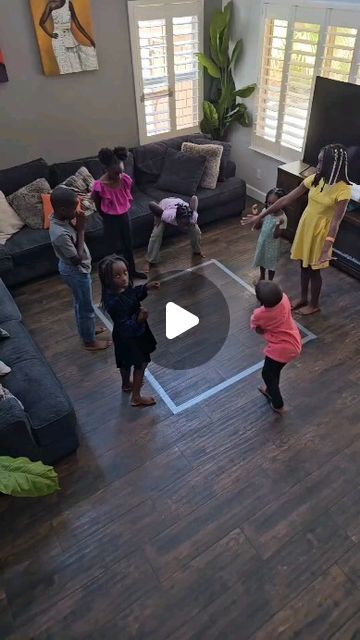 Sasha Blanchard on Instagram: "Cherished moments made with tape! 🪪 This game is a simple yet fun way to create lasting memories with your family. ( cc @thecheathamfamily )⠀
⠀
⠀
SHARE 👉👉👉 ✨SHARE 👉👉👉✨⠀
⠀
⠀
What do you think of this activity? Would your child enjoy this? Leave a comment down below. ⬇️⬇️⬇️🙂⠀⠀⠀⠀
⠀⠀⠀⠀⠀
⠀
⠀
⁣➡️ Like ❤️, Share 👥, and Save this post for later! 👉⁣⠀⠀⠀⠀
⠀⠀⠀⠀
⁣⁣🌺If you have a child's heart, you will also have their mind. 🌺⠀⠀⠀
⠀
Follow @thecheathamfamily for more fun ideas like this! 💁‍♀️⠀⠀
⠀
⠀
⠀
⠀
⠀
#familytime #familyfun #familymoments #familybonding #familyactivities #qualitytime #familylove #familymemories⠀" Fun Games To Play With Kids, Family Day Activities, Family Game Night Ideas, Yard Games For Kids, Indoor Party Games, Preschool Family, Kids Yard, Summer Fun For Kids, Memory Games For Kids