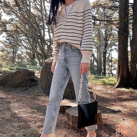 Sézane Leontine Sweater #adawearsclothes #Sezane #Leontine #Jeans #Shoulderbag #stripes #sweater Sezane Leontine, Stripes Sweater, Fall Layering, Fall Layers, Light Weight Sweater, Sweater Weather, Ripped Jean, Layering, Stripes