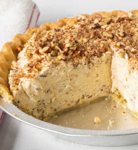 Pecan Cream Pie, Pecan Recipe, Pie Dip, Vegan Pecan, Butter Pecan Ice Cream, Pecan Ice Cream, Cheese Crust, Cream Pie Recipes, Flaky Pie Crust