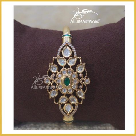 Kundan Bracelet(2.5) Rs.1,985/- Shop At : https://allureartworx.com/collections/bangles-bracelets/products/kundan-bracelet-20 Explore : https://www.allureartworx.com/ FREE SHIPPING(INDIA)||BUY NOW|| COD Available #kada #kundan #bracelet #handwear #jewellery Elegant Kundan Bracelet, Traditional Green Kundan Bracelet, Luxury Gold Kundan Bracelets, Luxury Traditional Kundan Bracelets, Green Kundan Bangle Bracelet, Flower Bracelet, Buy Now, Bangle Bracelets, India