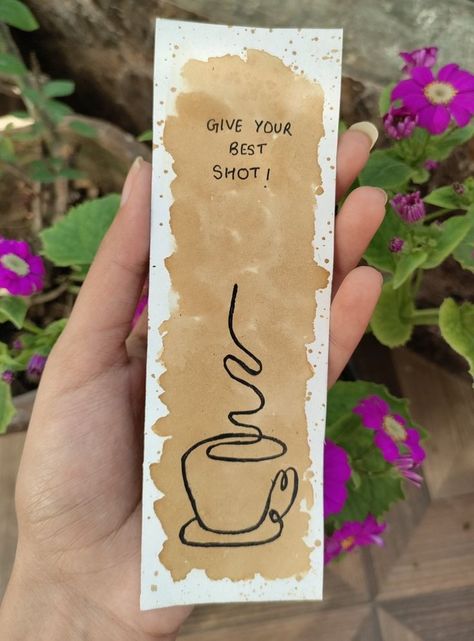 Coffee Art Bookmarks, Coffee Painting Bookmark, Bookmark Painting Aesthetic, Bookmark Art Aesthetic, Coffee Bookmark Ideas, Bookmark Ideas Aesthetic Drawing, How To Make A Bookmark Aesthetic, Coffee Bookmarks Diy, Book Mark Painting Easy