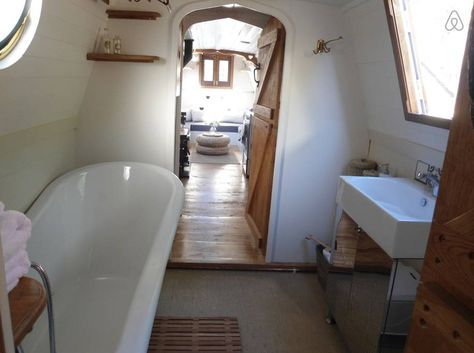 Check out this awesome listing on Airbnb: Boutique Central London Narrowboat - Boats for Rent in London Narrow Boat Bathroom Ideas, Narrowboat Bathroom, Barge Interior, Canal Boat Interior, Barge Boat, Narrowboat Interiors, Boat Interior Design, Boat House Interior, Lakefront Living