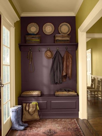 Dishfunctional Designs: Color Palette: Deep Purple, Blackberry, and Aubergine Color Uva, Apartment Entryway, Purple Bathrooms, Purple Bedroom, Purple Rooms, Paint Colors Benjamin Moore, Diy Casa, Benjamin Moore Paint, Purple Walls