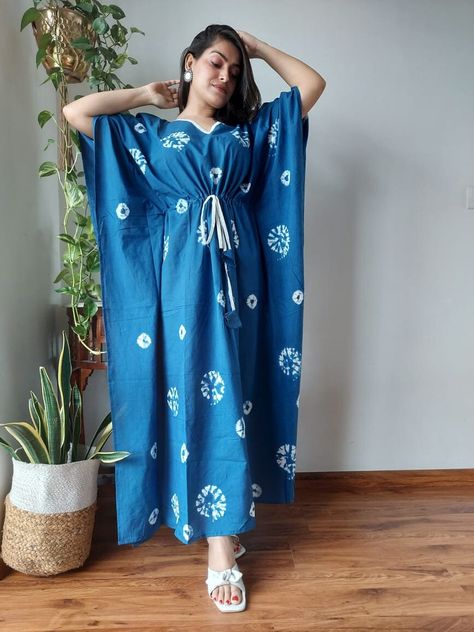 Beach Wear For Women, Aesthetic Note, Nightwear Dress, Long Kaftan, Outfit For Women, Chic Aesthetic, Natural Dye, Beach Wears, Beach Wear