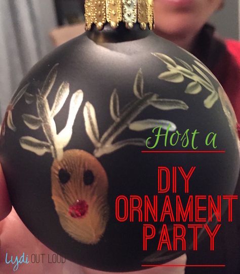 Diy Christmas Party, Ornament Party, Diy Ornament, Kids Christmas Party, Diy Gifts For Friends, Family Diy, Friends Christmas, Christmas Ornament Crafts, Christmas Paintings