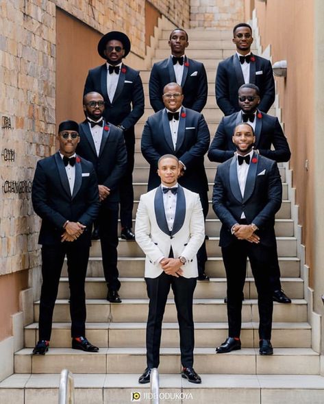 Groom Inspiration Men’s Wedding Tux Ideas, Navy Blue Groomsmen, Men's Tuxedo Wedding, Blue Groomsmen, Wedding Blazers, Wedding Groomsmen Attire, Wedding Tux, Mens Wedding Attire, Groomsmen Outfits