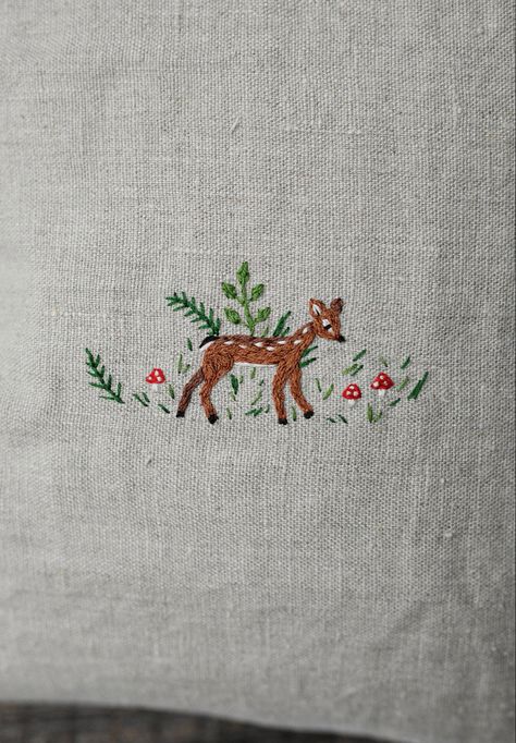 Embroidered Woodland Creatures, Woodland Creature Embroidery, Forest Animal Embroidery, Deer Embroidery Pattern, Fawn Embroidery, Embroidery Deer, Deer Embroidery, Barn Animals, Baby Pillow