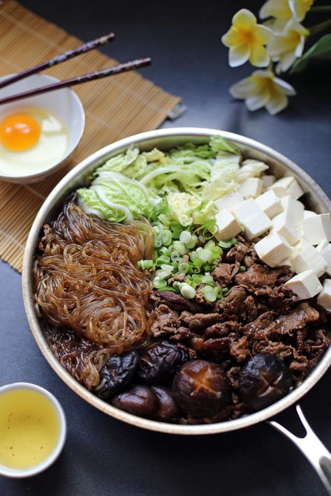 Sukiyaki - Ang Sarap Sukiyaki Recipe, Winter Stews, Japanese Beef, Shirataki Noodles, Japanese Cooking, Japanese Dishes, Asian Cooking, Asian Dishes, Biryani