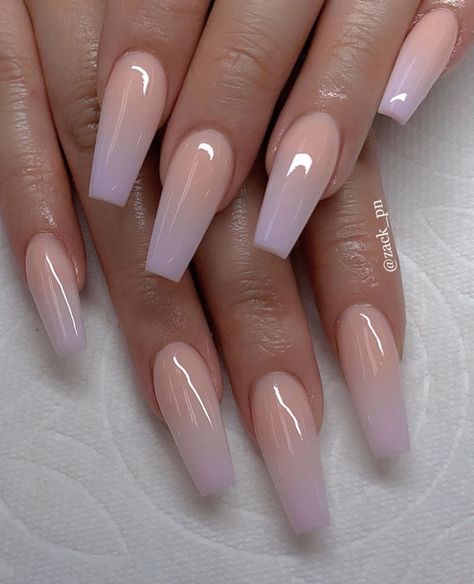 Spring Nails With Gems, Spicy Nails, Ombre Nails With Design, Instagram Do, Lakaran Fesyen, Ombre Nail Art Designs, Unghie Sfumate, Valentine Nails, Ombre Acrylic Nails