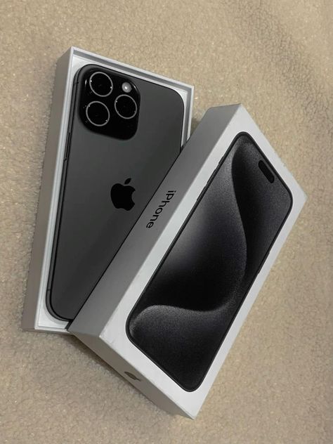 iPhone 15 Pro Max 1TB Storage JV Non PTA Black Colour 10/10 Condition 100% Battery Health Just Box Open With Cable Just in 250k Get Free Iphone, Produk Apple, Accessoires Iphone, Iphone Obsession, Pro Camera, Iphone Black, Iphone Pro, Boost Mobile, Latest Iphone