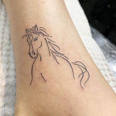 No photo description available. Horse Tattoo Ideas For Women, Horse Tattoo Ideas, Small Horse Tattoo, Mustang Tattoo, A Small Tattoo, Horse Tattoo Design, Tattoo Diy, Ankle Tattoos For Women, Horse Ideas