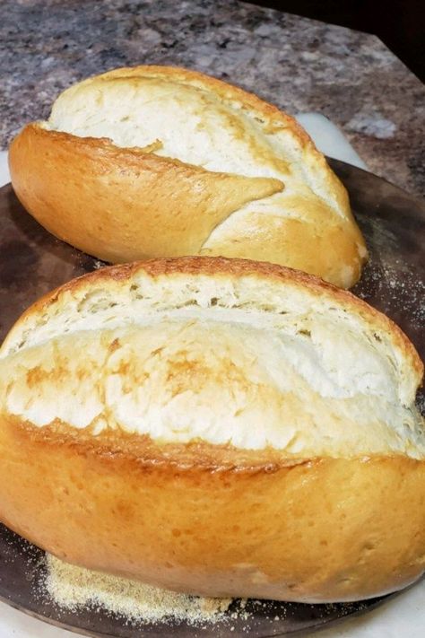 Easy Bread Machine Recipes, Italian Bread Recipes, Panini Hamburger, Best Bread Machine, Makanan Italia, Bread Maker Recipes, Baking Bread Recipes, Italian Bread, Bread Machine Recipes