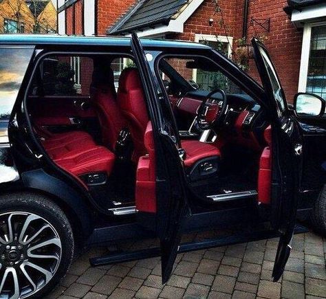 Range Rover w/ red interior Car Wheels Rims, Bmw I3, Lux Cars, Bmw I8, Fancy Cars, Red Interior, Red Interiors, Black Car, Toyota Prius