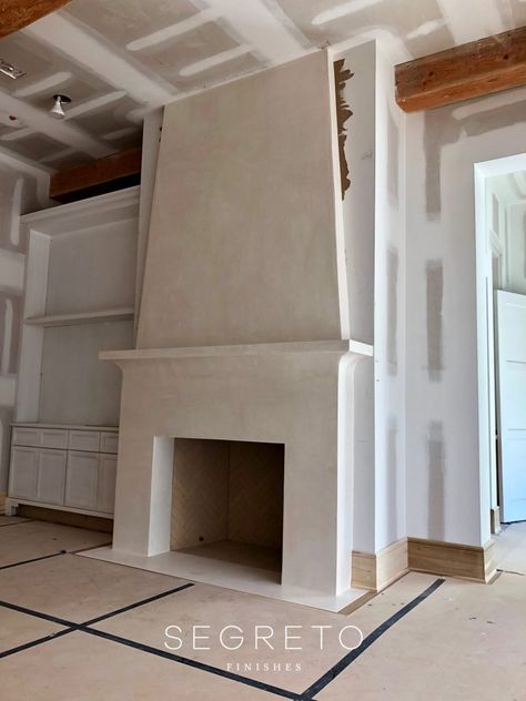 Stucco Wood Burning Fireplace, Modern Mediterranean Fireplace Ideas, Clean Fireplace Design, Light And Dwell Fireplace, White Textured Fireplace, Stucco Corner Fireplace, Plaster Fireplace Vaulted Ceiling, Painted Stucco Fireplace, Make Fireplace Look Bigger