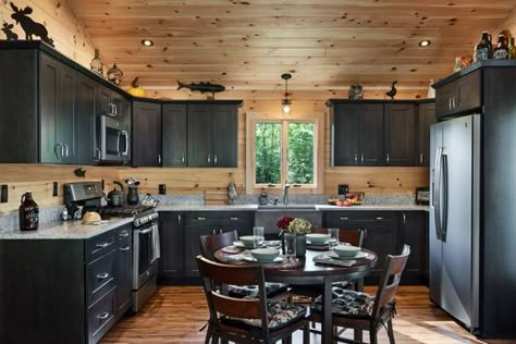 Black Kitchen Cabinets With Wood Floors, Log Cabin Interior Paint Colors, Log Cabin Kitchens, Log Cabin Kitchen, Log Home Kitchen, Tiny Log Cabin, Log Home Interior, Log Home Kitchens, Cabin Remodel