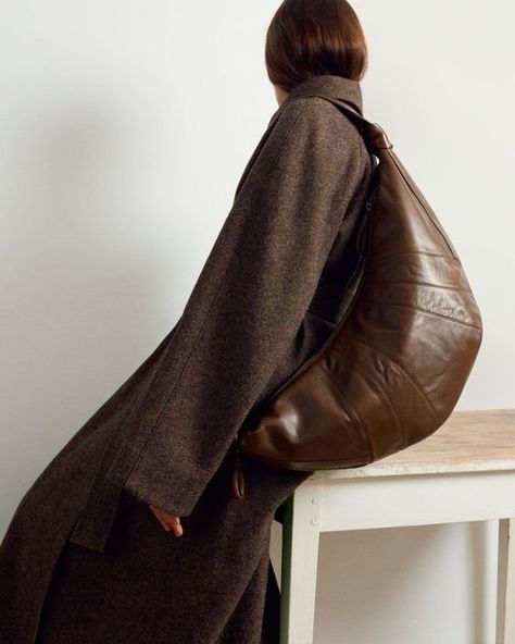 OUTFIT IDEA | SSENSE Autumn Sale — WOAHSTYLE Croissant Bag, Banana Bag, Large Leather Bag, Clothing Details, Bags Designer Fashion, Art Clothes, Mode Style, Outfit Idea, Minimalist Outfit