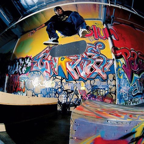 Skateboards (@v_i_n_t_a_g_e_s_k_a_t_e) sur Instagram : "Kareem Campbell- Backside 180 Flip, Photo: Kosick #skateboarding" Kareem Campbell, Skateboard Pics, Flip Photo, Bohemian Culture, Skateboard Pictures, Skateboard Photography, Collage Book, Skate Shop, Skateboarding