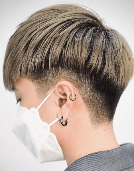 Two Block Cut, Block Haircut, Two Block Haircut, Trendy We Fryzurach, Men's Cuts, Low Fade Haircut, Korean Haircut, Boy Cut, Asian Haircut