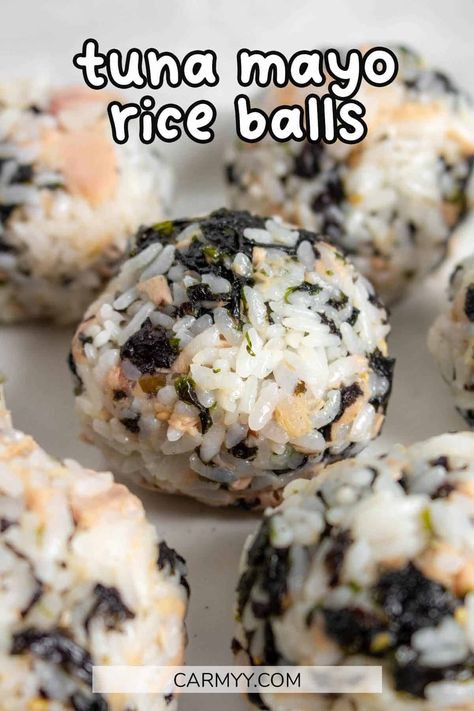 Tuna Rice Seaweed, Korean Tuna Mayo Rice, Korean Rice Roll, Simple Japanese Recipes Meals, Korean Tuna Rice Balls, Rice And Tuna Balls, Japanese Tuna Rice Balls, Tuna Rice Balls Recipe, Sushi Rice Balls Recipe