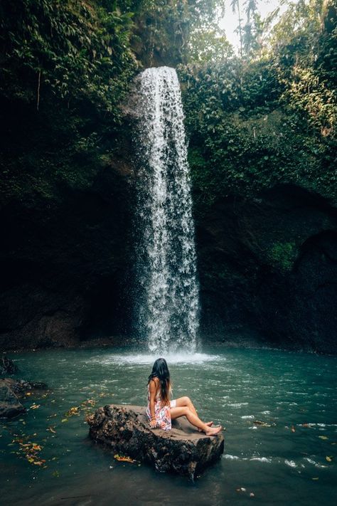 Tibumana Waterfall, Bali Aesthetic, Bali Travel Photography, Bali Waterfalls, Kauai Vacation, Waterfall Photo, Bali Vacation, Swimming Hole, Bali Travel Guide