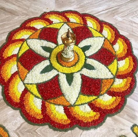 Athapookkalam Designs Simple, Poo Kolam Flowers Onam, Onam Kolam With Flowers, Athapookalam Designs Simple, Pookolam Design Onam, Pookkalam Designs Onam, Onam Pookalam Design Simple, Pookkalam Designs Onam Simple, Onam Pookalam Design Best