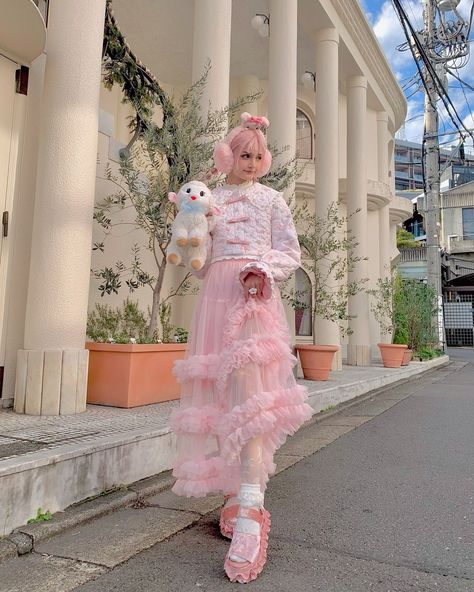 Beautiful weather to bring out my most cursed @vina.of.the.valley sample sheep bag 🐑☁️ | Instagram Vina Of The Valley, Otona Kawaii, Momma Outfits, Mikan Mandarin, Kawaii Ideas, Fairy Boy, Boys Fits, Beautiful Weather, November 23