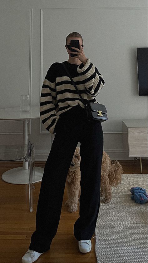 Celine Sweater Outfit, Effortless Pants Aritzia Outfit Winter, The Effortless Pant, Effortless Pants Aritzia Outfit Casual, Celine Triomphe Outfit, Winter Conservative Outfits, Aritzia Effortless Pant Outfit Casual, Effortless Pants Aritzia Outfit Work, Black Trousers Fall Outfit